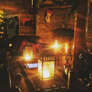 Algonquin Log Cabin Christmas
