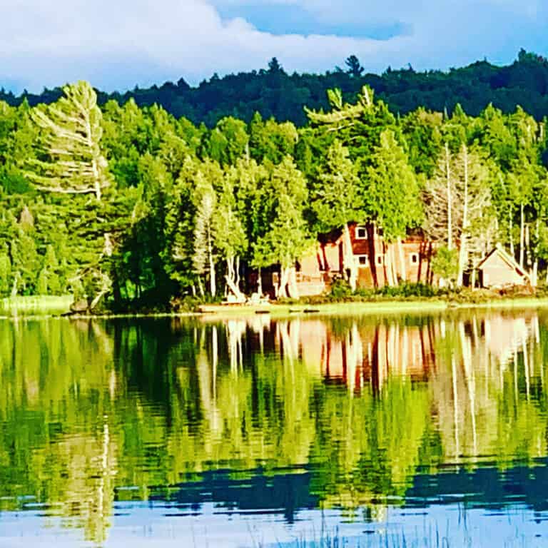 Hondoo Island Cottage rental in spring