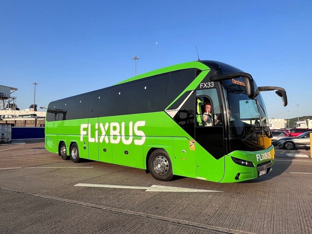 New bus to get to Algonquin Park