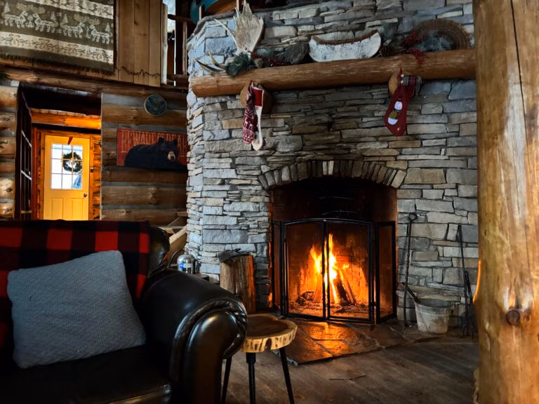 LOg Cabin Christmas
